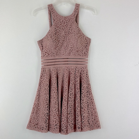 HOMECOMING City Studio Lace Fit Flare Rose Dress - Picture 2 of 8